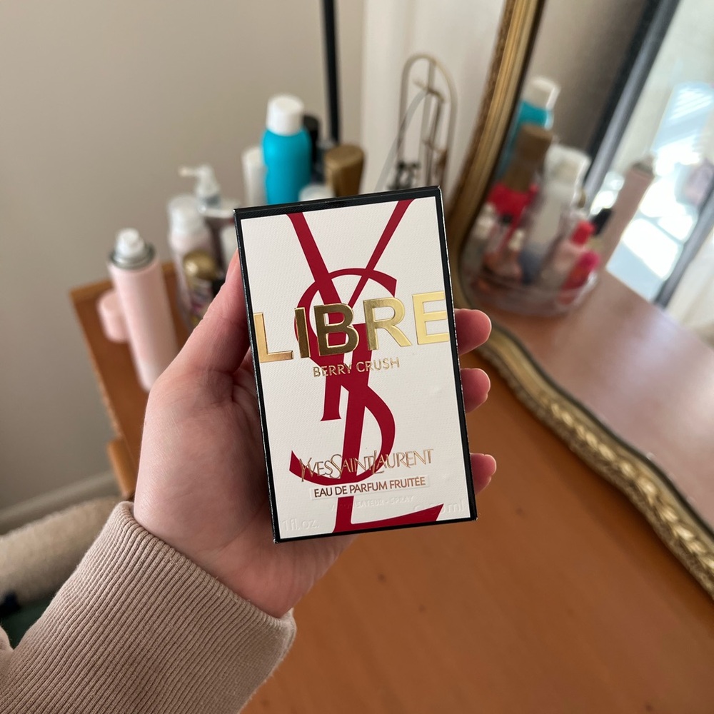 BRAND NEW Yves Saint Laurent Libre Berry Crush Perfume
